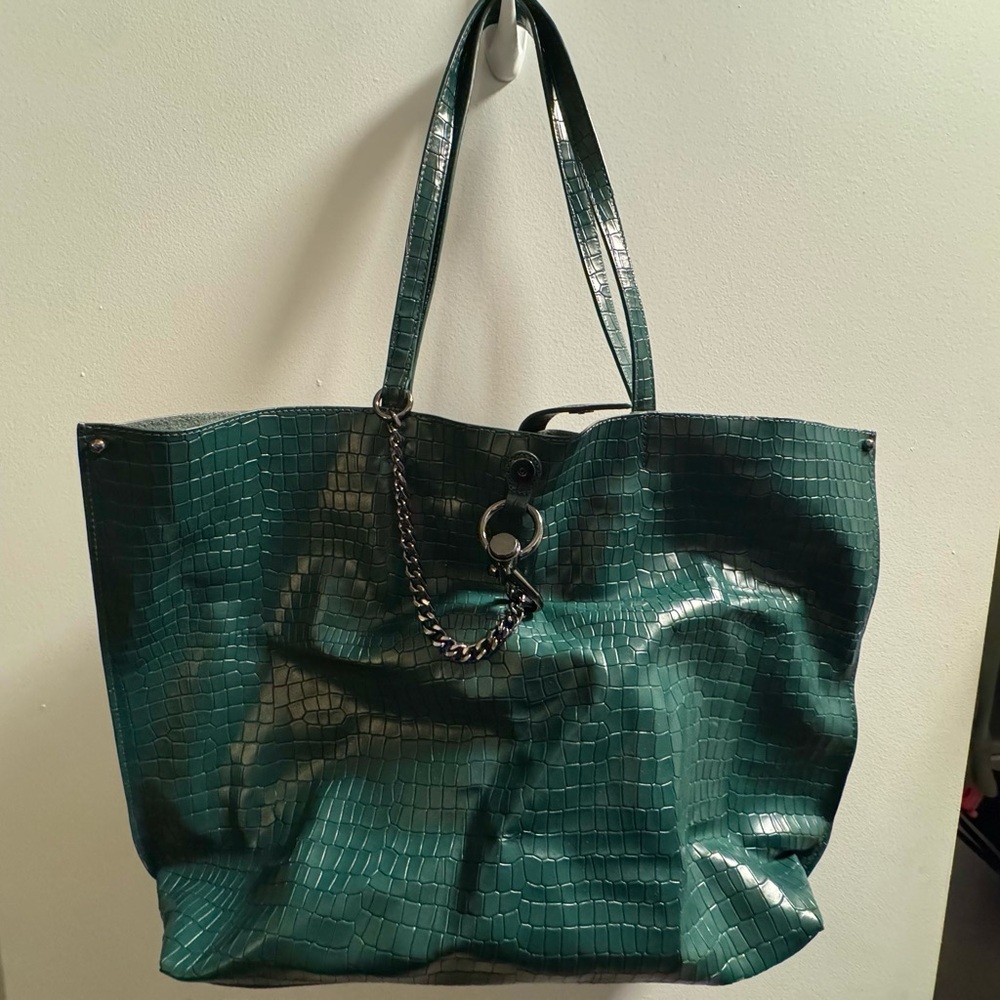 Rebecca Minkoff | green alligator tote. Gently used (less than 5 times).